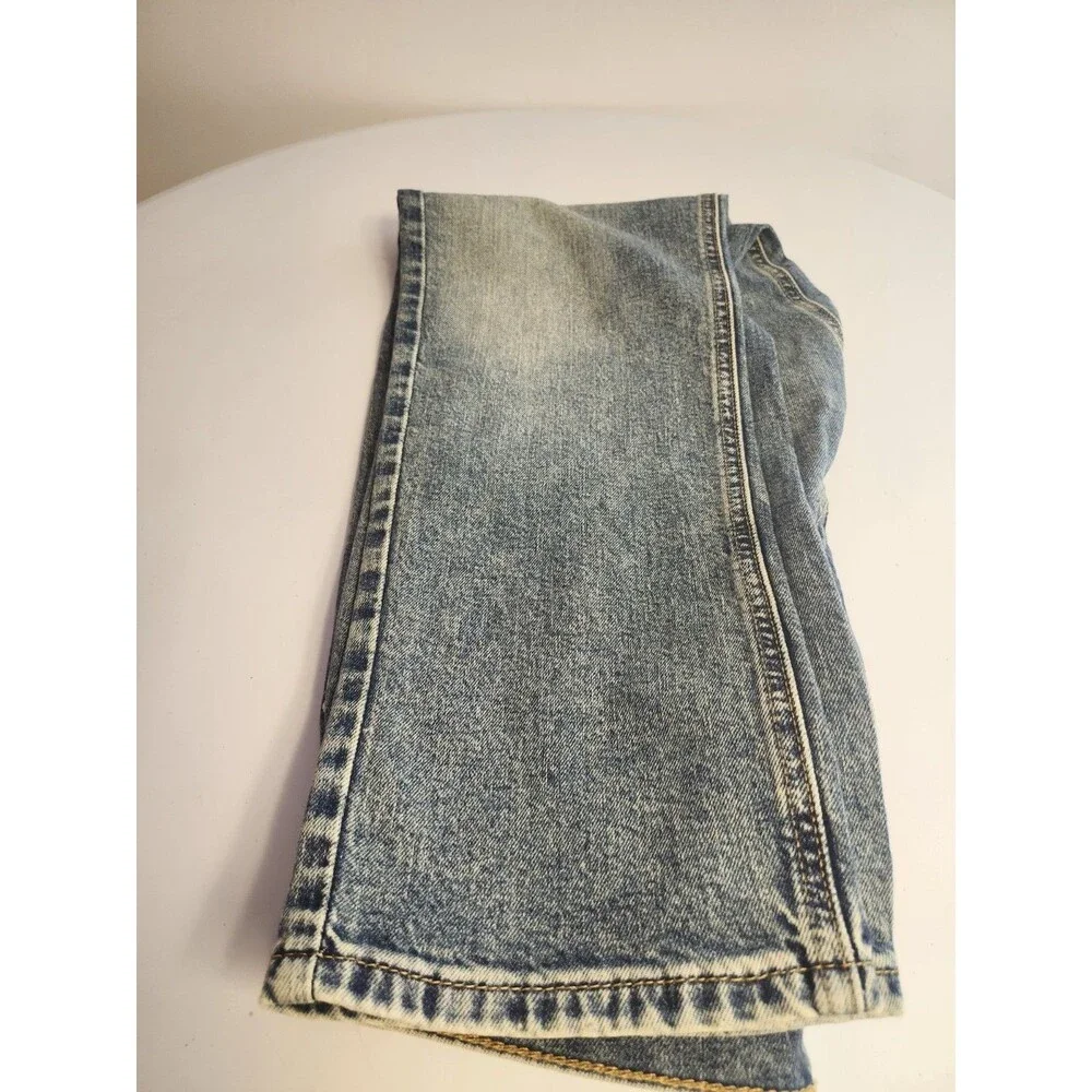 Levi 541 Size 30×30 Athletic Taper Stretch